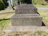 image of grave number 775759